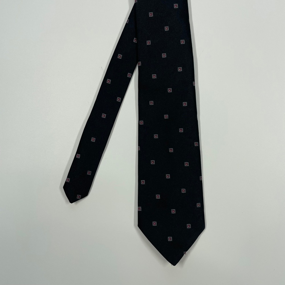 Surrey Navy Blue Geometric Medallion Silk Blend Necktie Mens OS